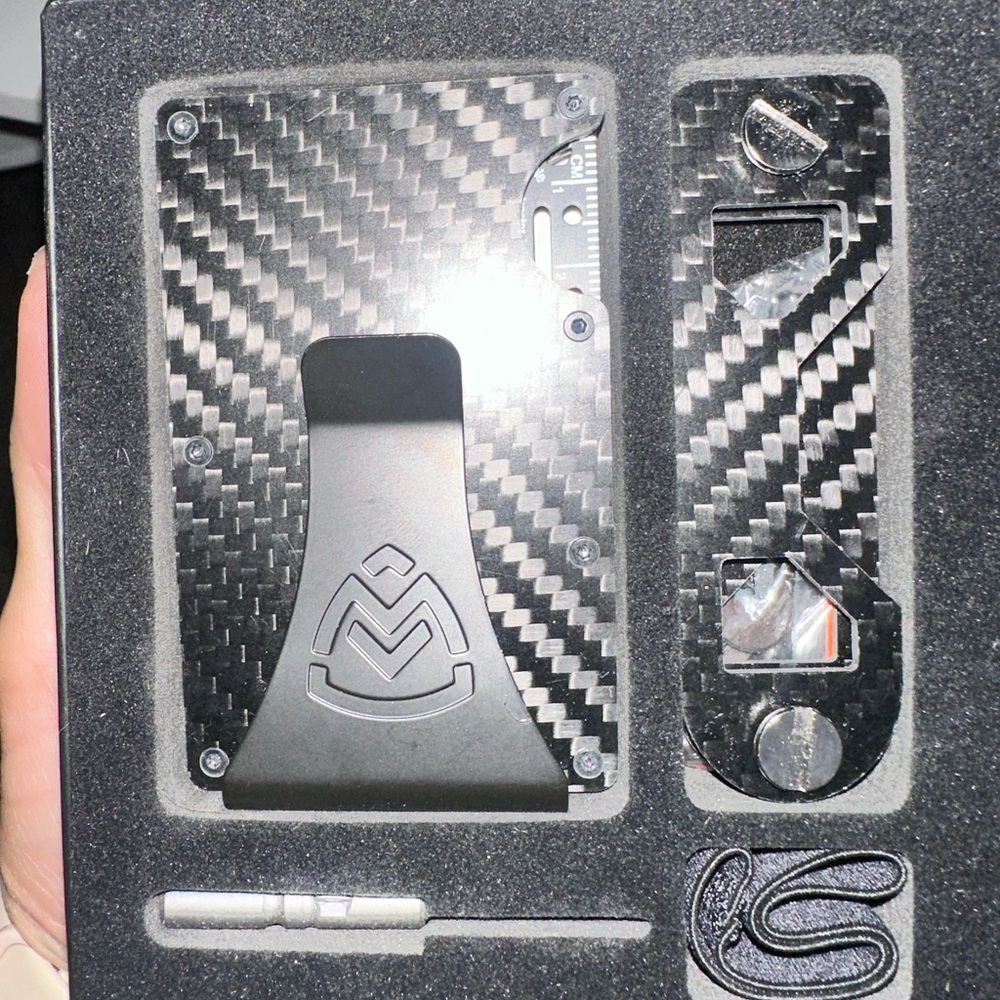 Armour Wallet new in box